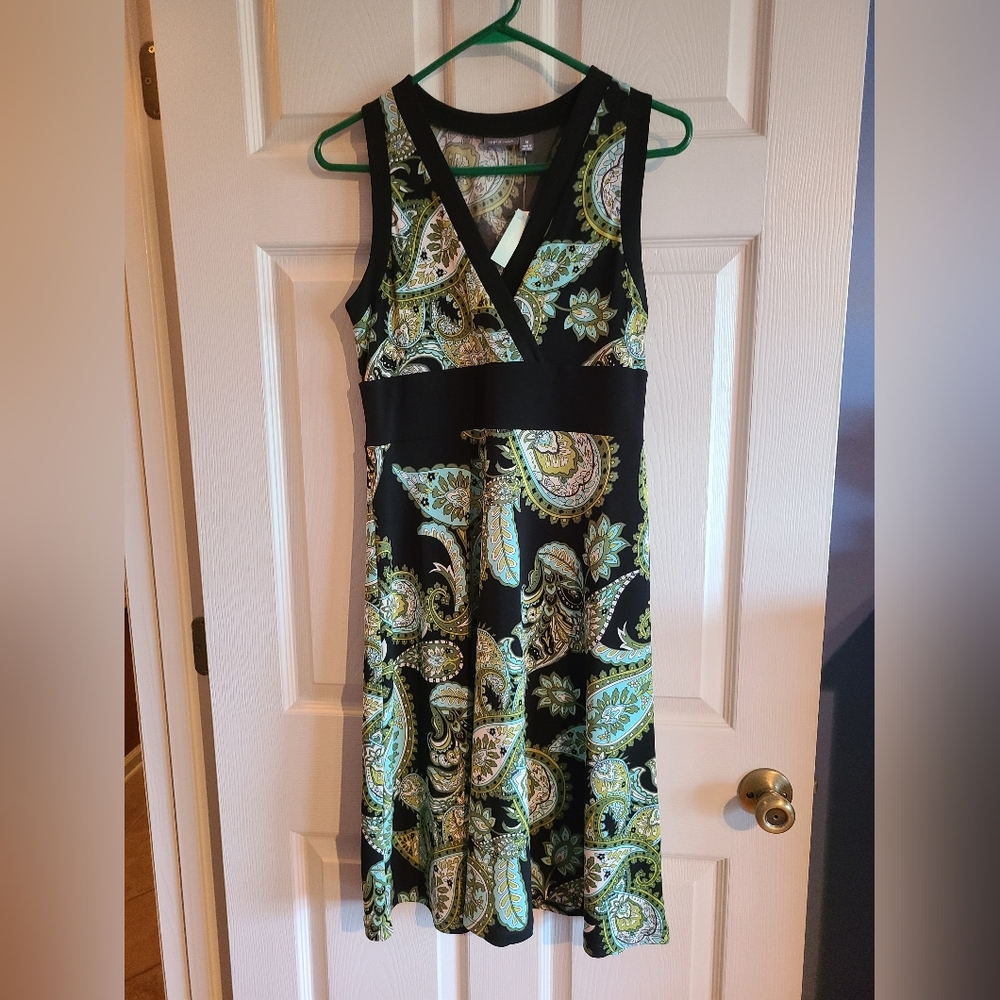 apt.9 Womens Dress Size Medium (8 stretch)